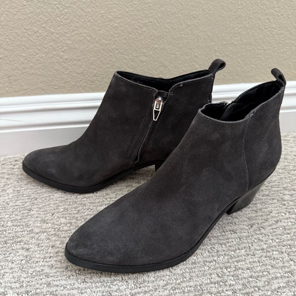 Dolce Vita Dark Gray Suede Leather Heeled Boots